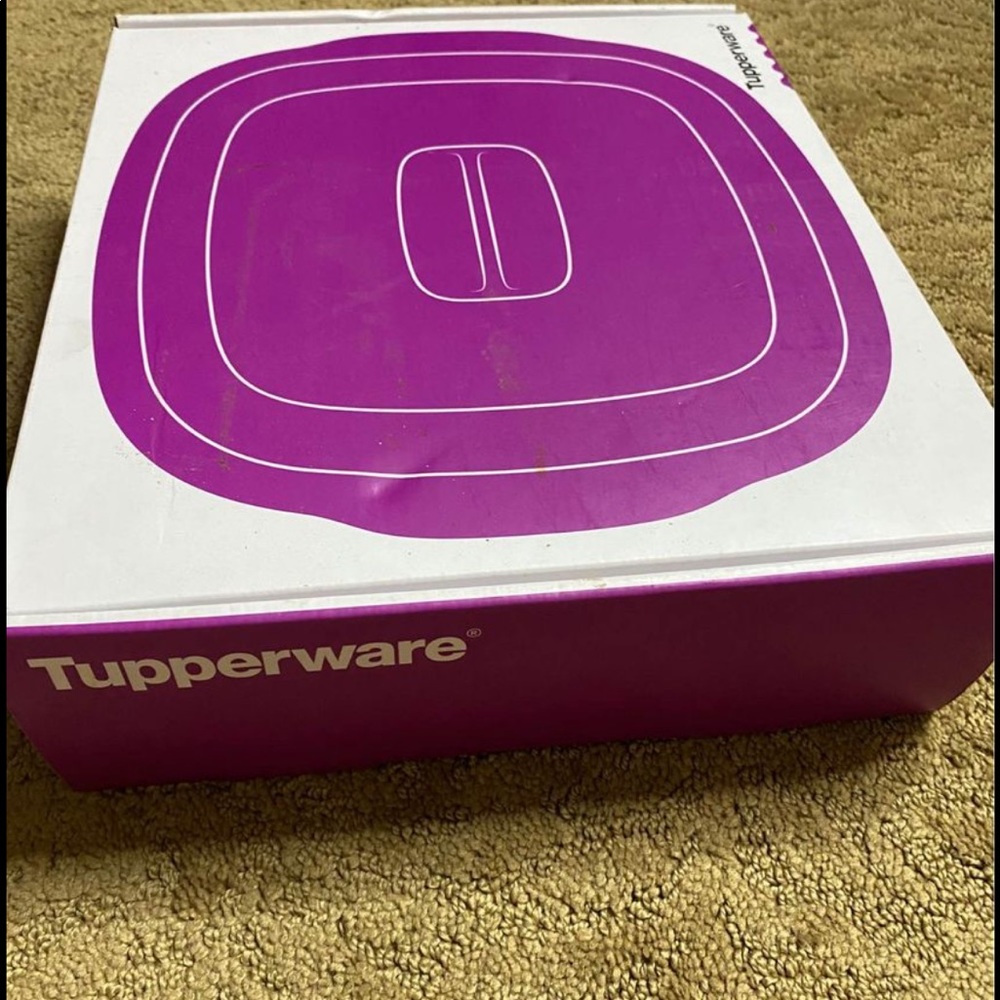 Brand new Tupperware Micro grill